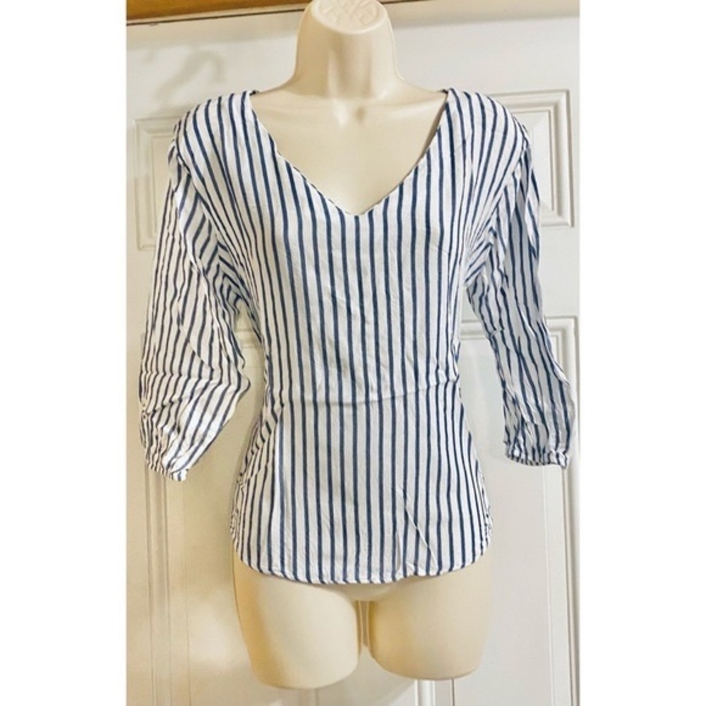 MAURICES LONG SLEEVE STRIPED TOP